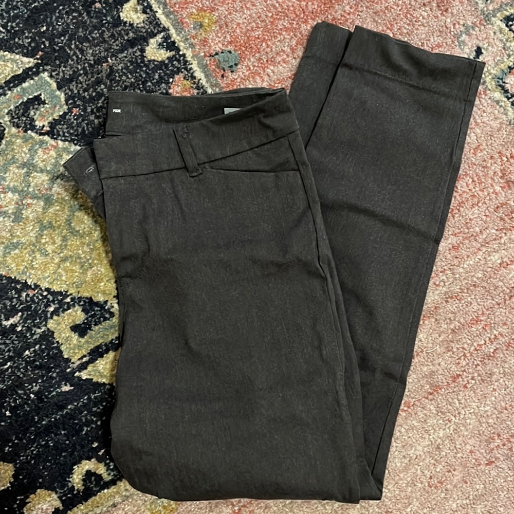 EUC Old Navy Pixie Grey Chinos size 8